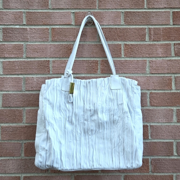 Paolo Masi Italian Made Pale Grey Wrinkled Panel Lamb Leather Shoulder Bag